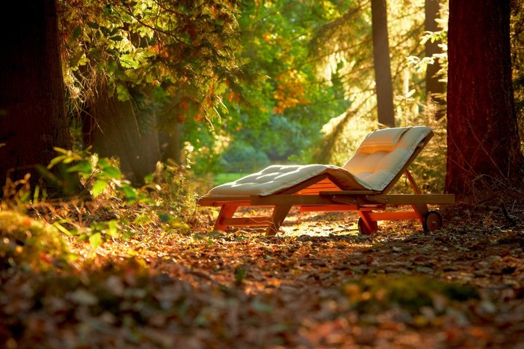 Traditional Teak LEAH lounger / chaise longue