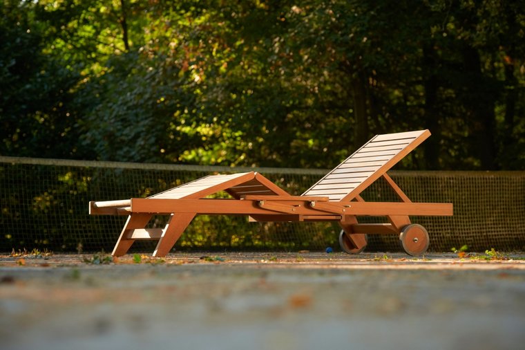 Traditional Teak LEAH lounger / chaise longue